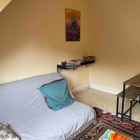 Grand Appartement Au Calme 2 Chambres カンペール エクステリア 写真